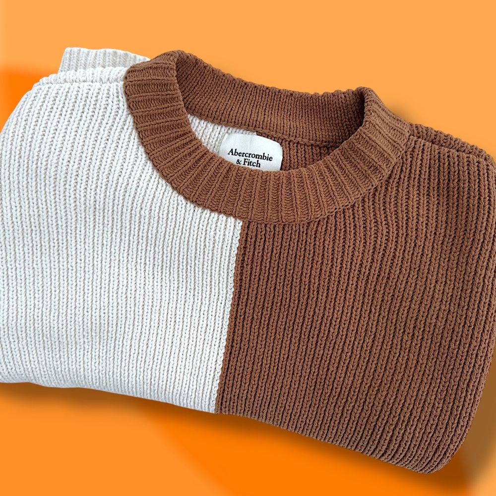 ✨ABERCROMBIE & FITCH✨
Brown & White Spliced Sweater - Picture 3 of 7